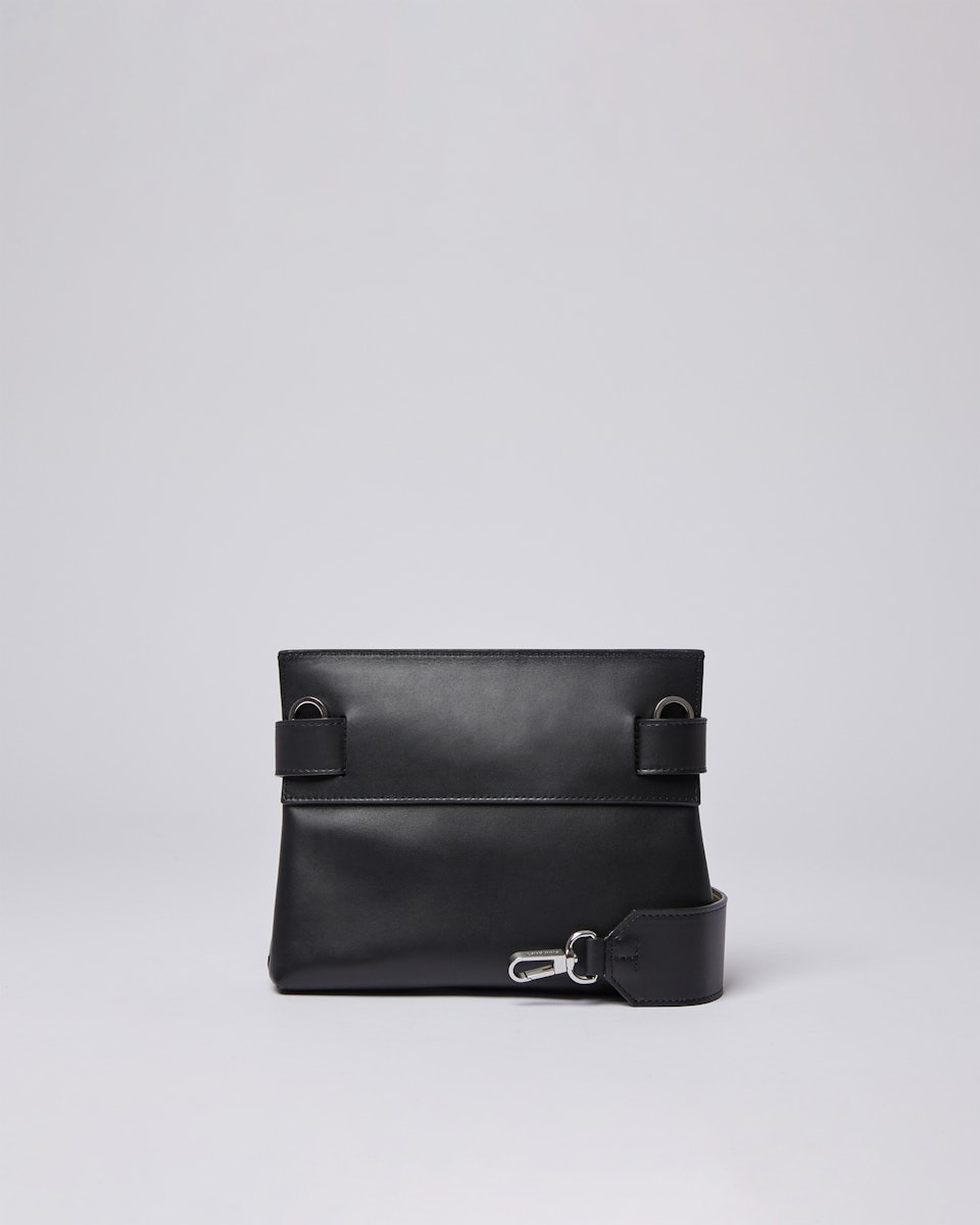 Signe belongs to the category Shoulder bags and is in color black (3 of 7)