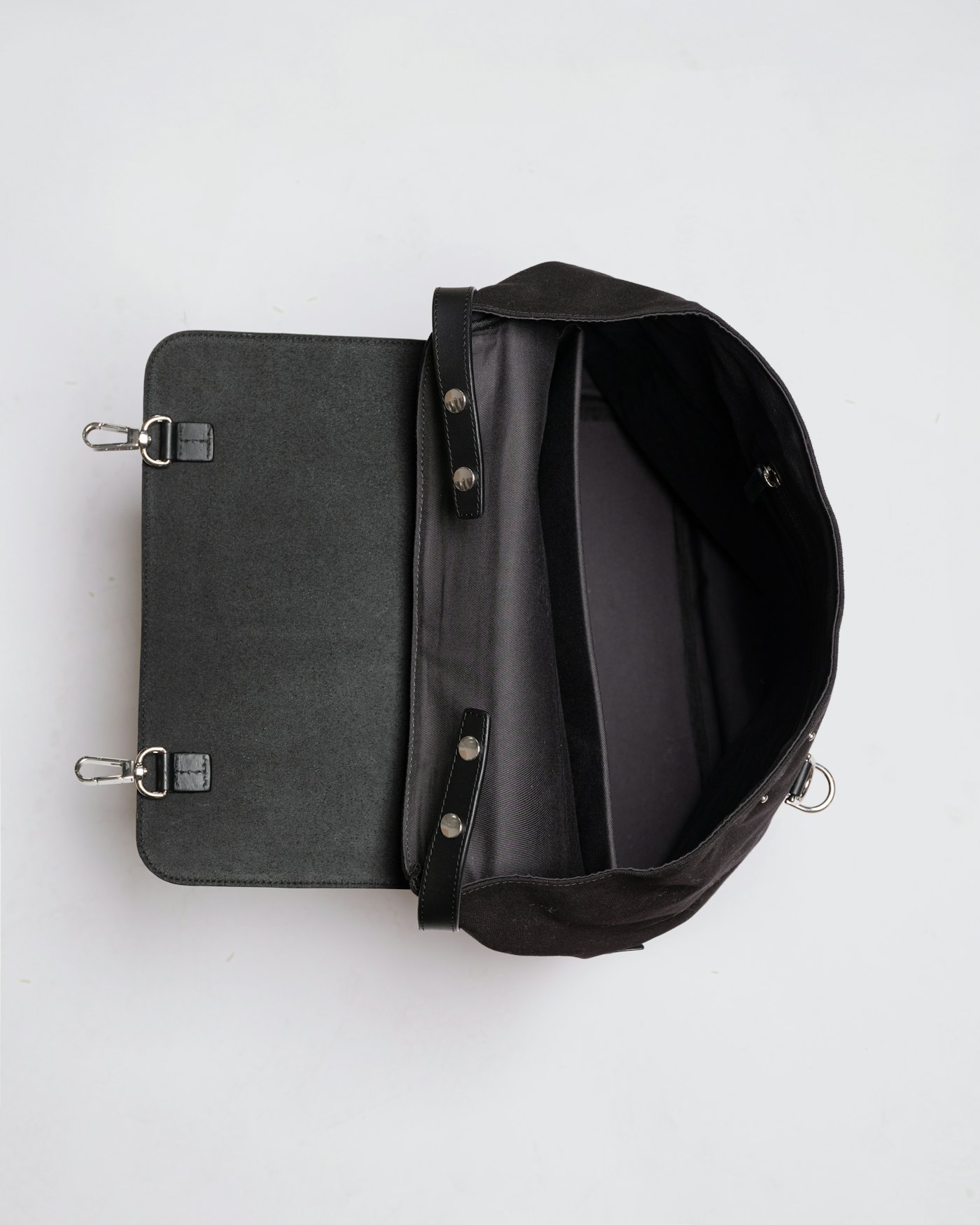 Hege Metal Hook is in color black (6 of 8)