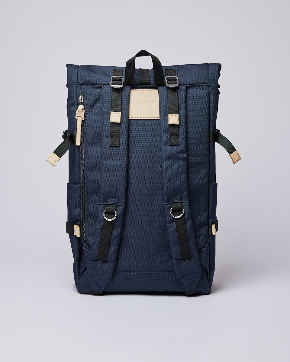 Bernt belongs to the category Backpacks and is in color navy (3 of 8)