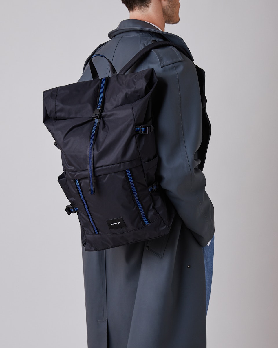 Bernt Lightweight belongs to the category Backpacks and is in color black (3 of 7)