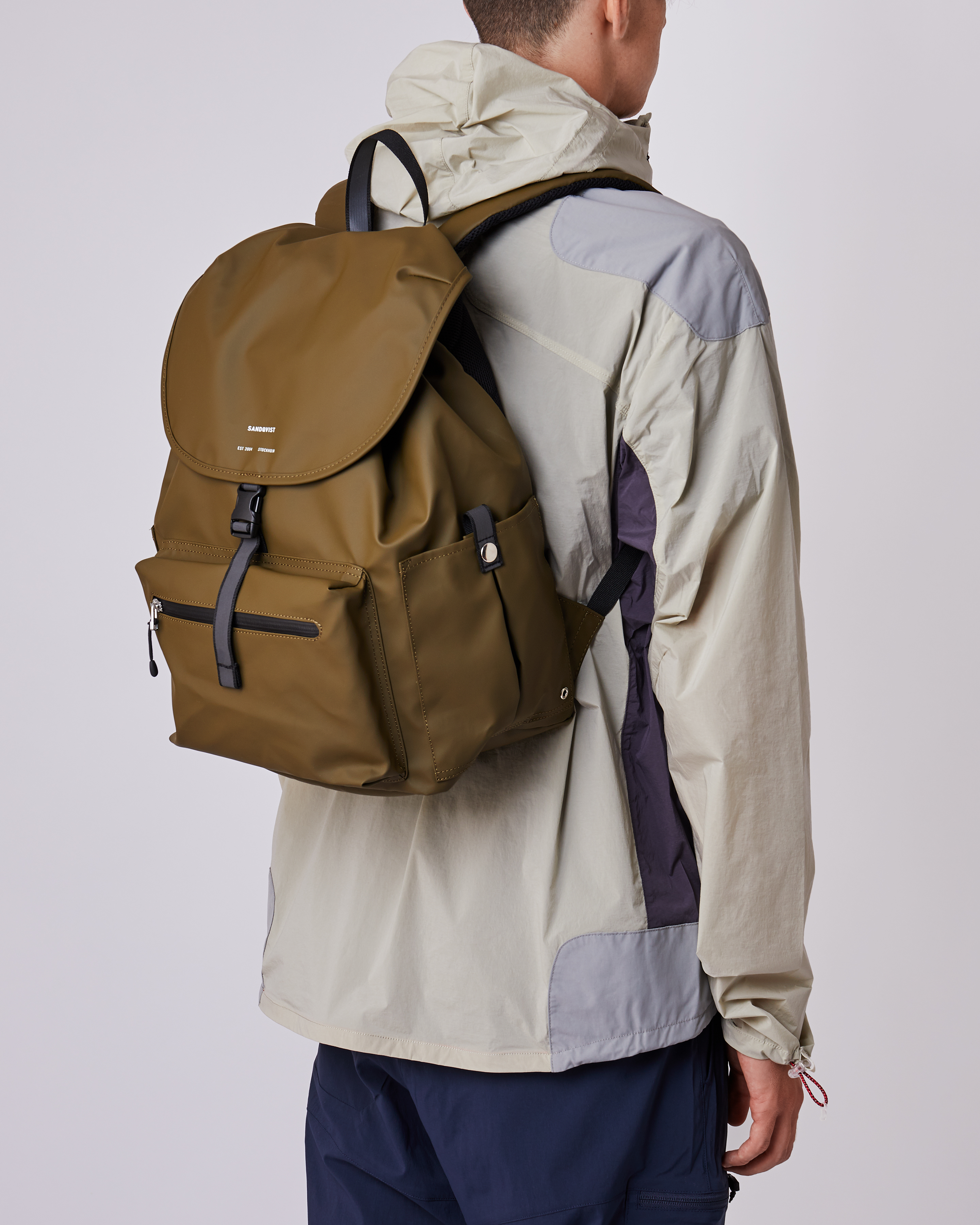 dark beige ysl camera bag
