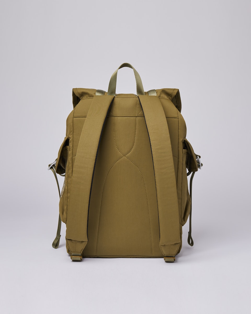Charlie Vegan belongs to the category Backpacks and is in color military olive (3 of 7)