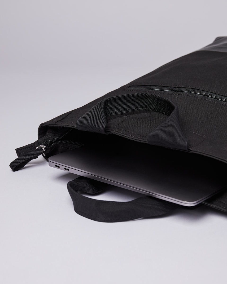 Tony vegan coating belongs to the category Backpacks and is in color black with coating (5 of 6)