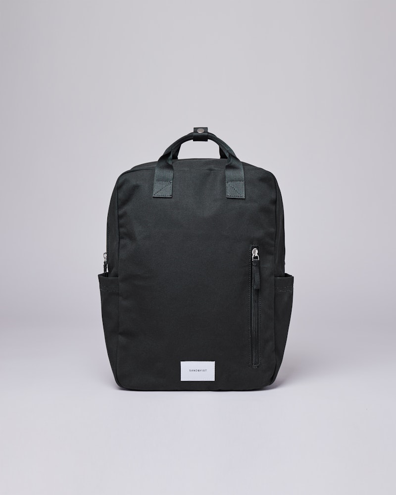 Knut appartient à la catégorie Backpacks et est en couleur black