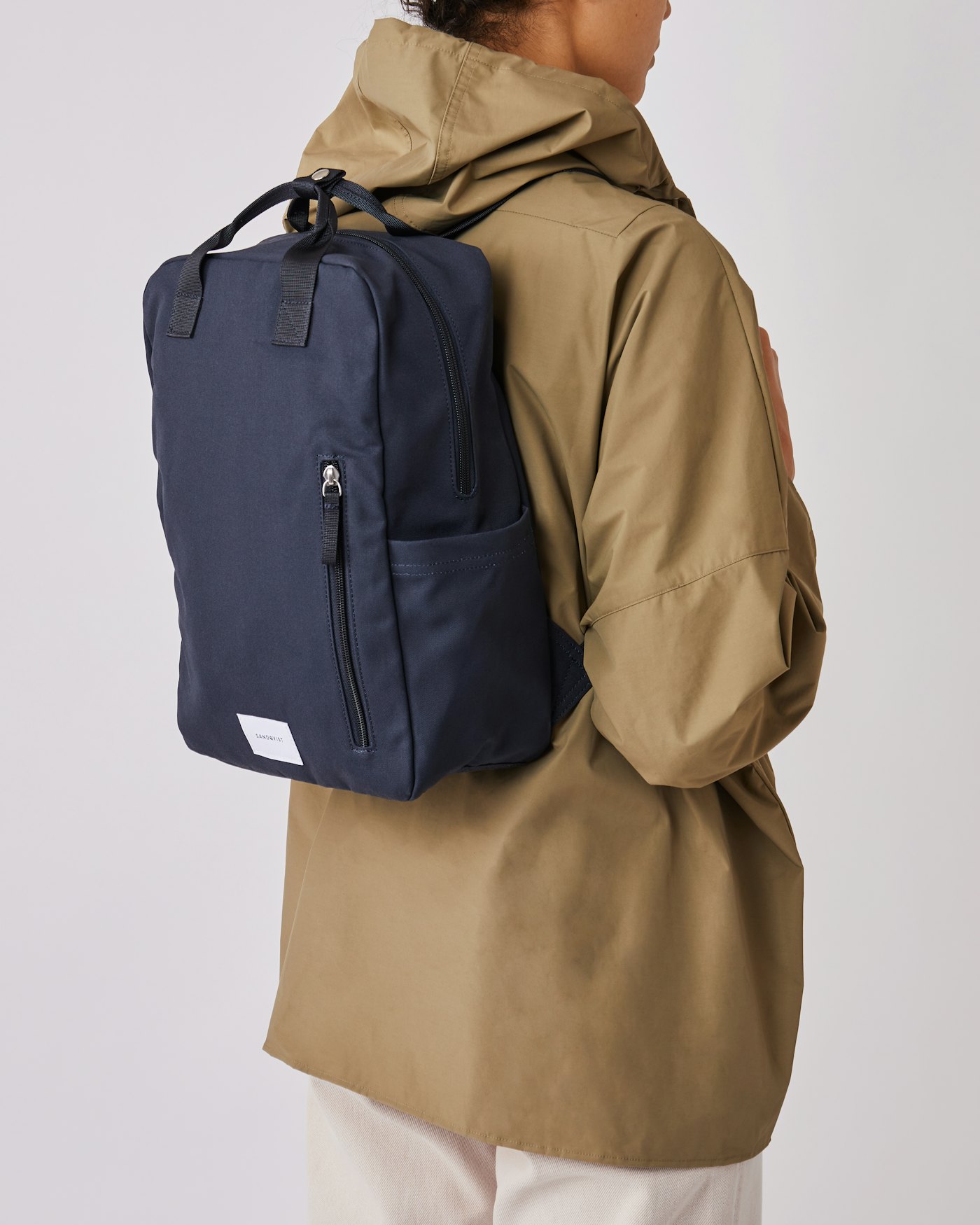 Knut är i färgen navy (6 av 7)