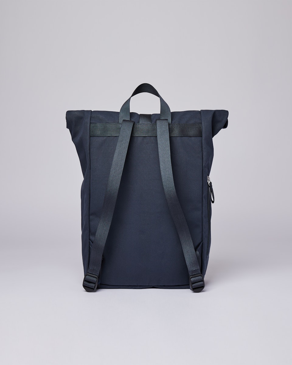Kaj belongs to the category Backpacks and is in color navy (3 of 7)