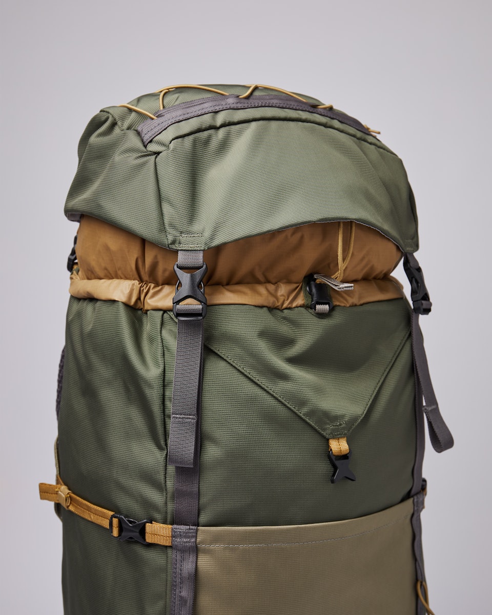 Mountain Hike belongs to the category Backpacks and is in color multi trekk green/ leaf green (8 of 12)