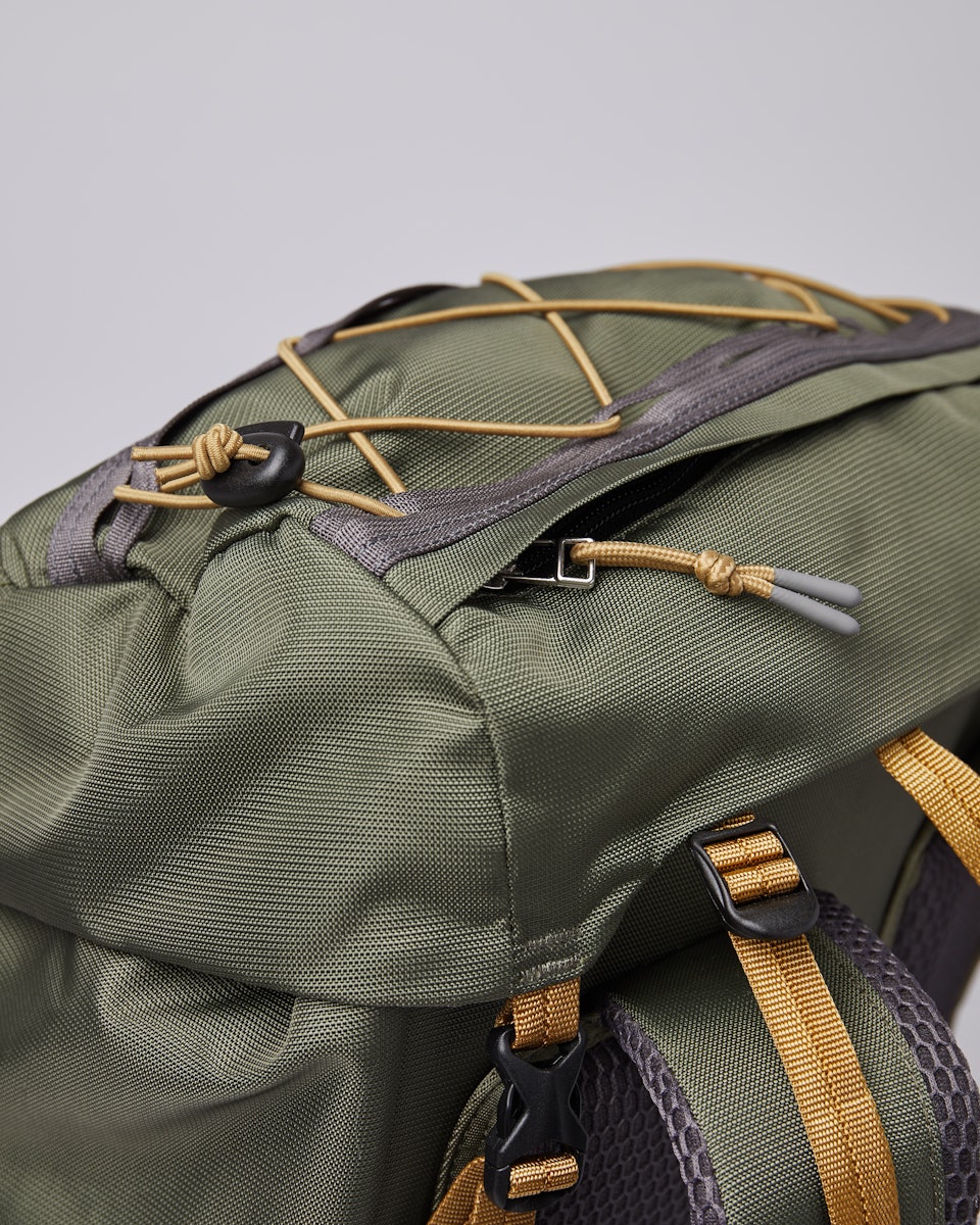 Mountain Hike belongs to the category Backpacks and is in color multi trekk green/ leaf green (6 of 12)
