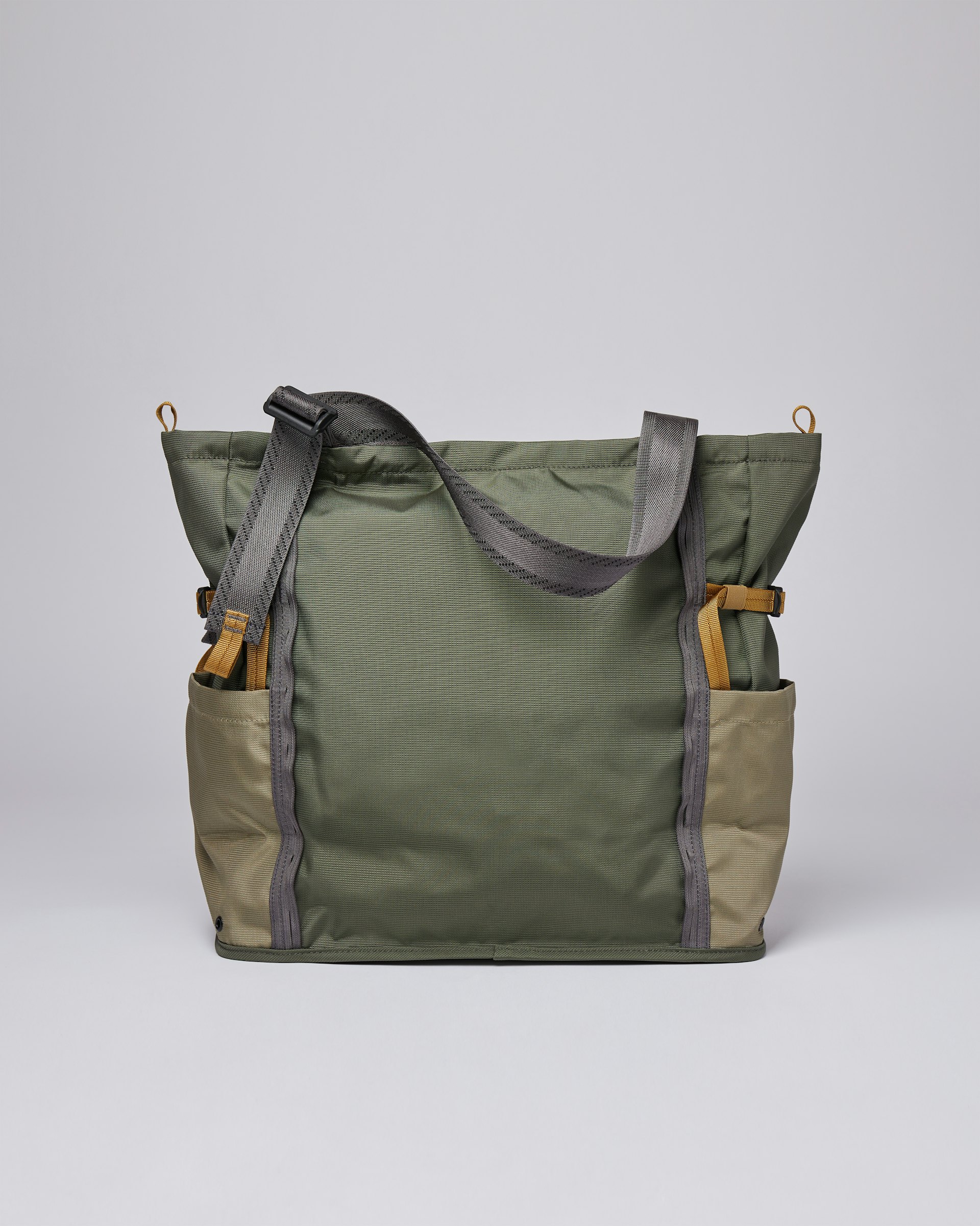 River Hike belongs to the category Tote bags and is in color green & green (3 of 7)