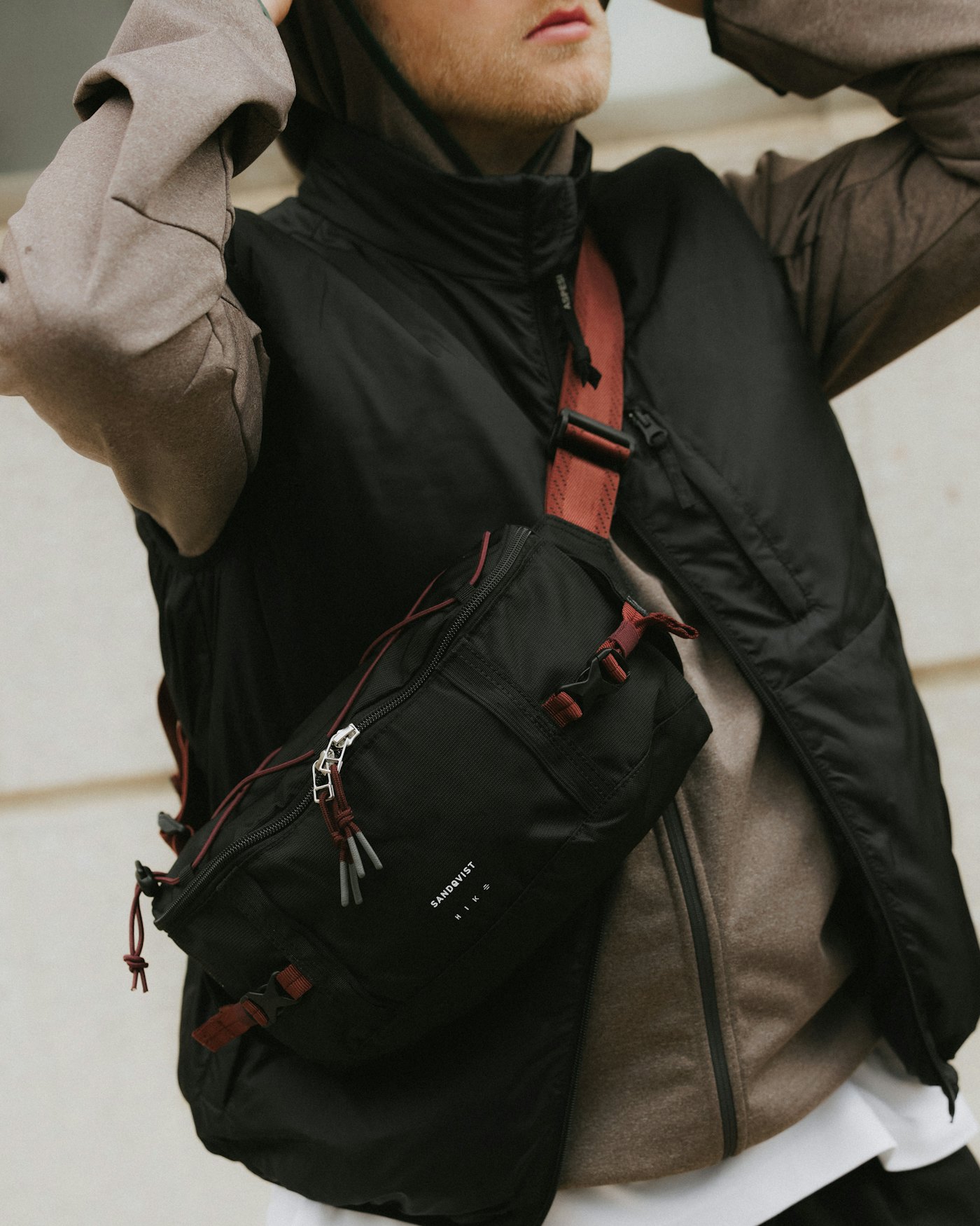 Allterrain Hike är i färgen svart (8 av 10)