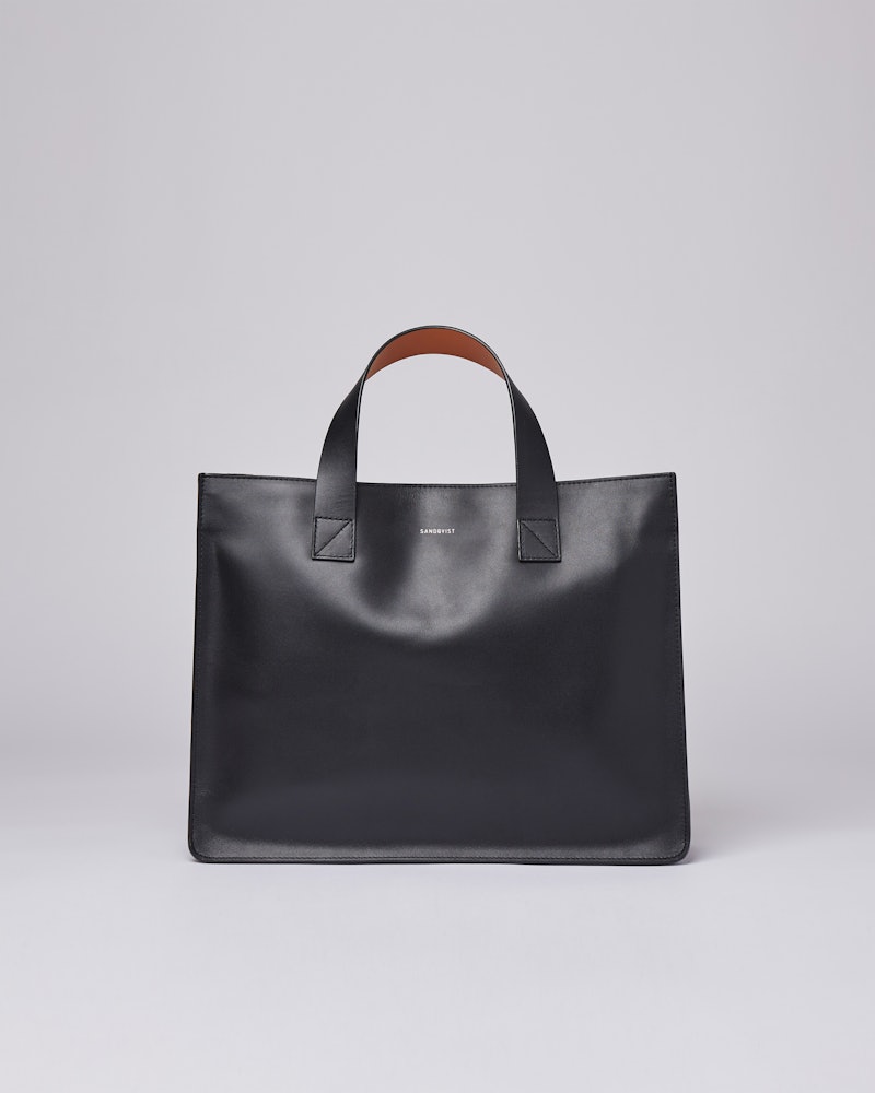 Edie belongs to the category Tote bags and is in color black