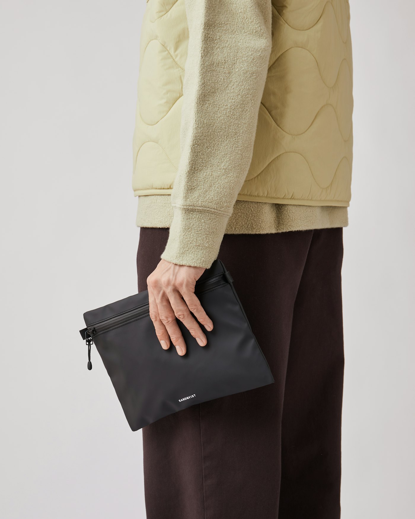 Sammi is in color black (2 of 2)