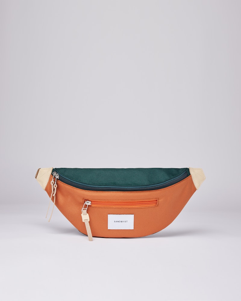 Aste belongs to the category Bum bags and is in color deep green