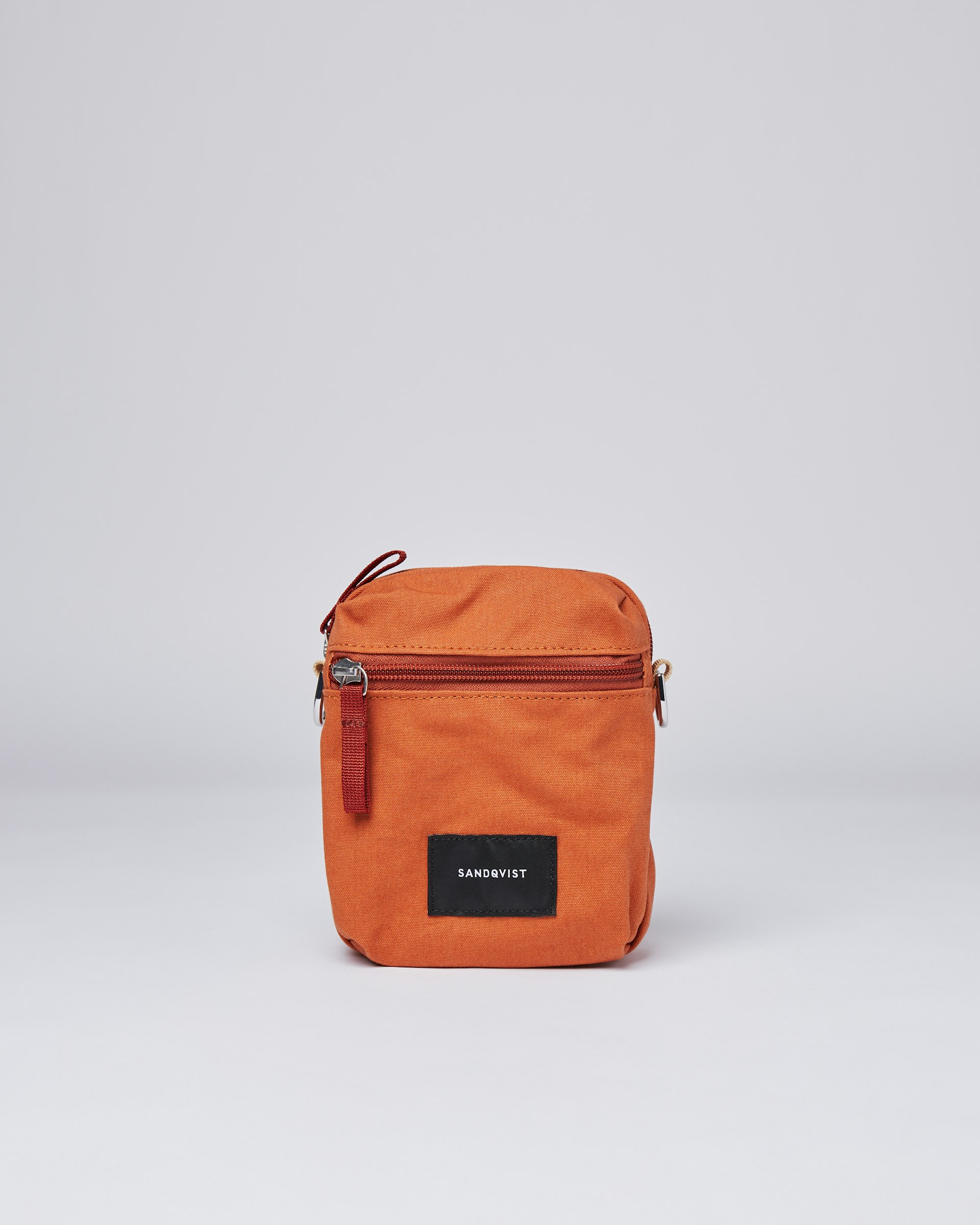 Sixten Vegan belongs to the category Shoulder bags and is in color orange with orange webbing (1 of 5)
