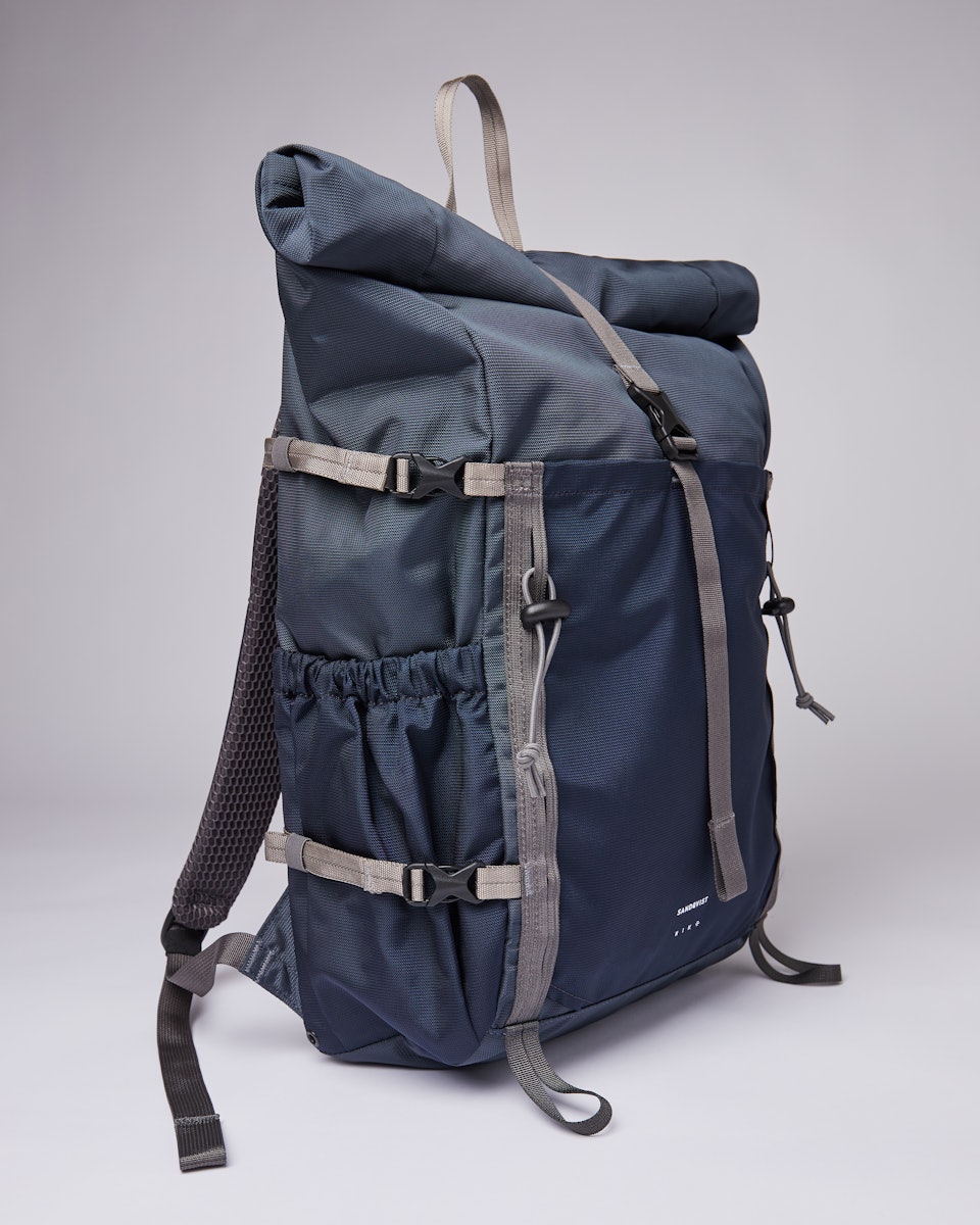 Forest Hike belongs to the category Backpacks and is in color steel blue & navy (4 of 9)