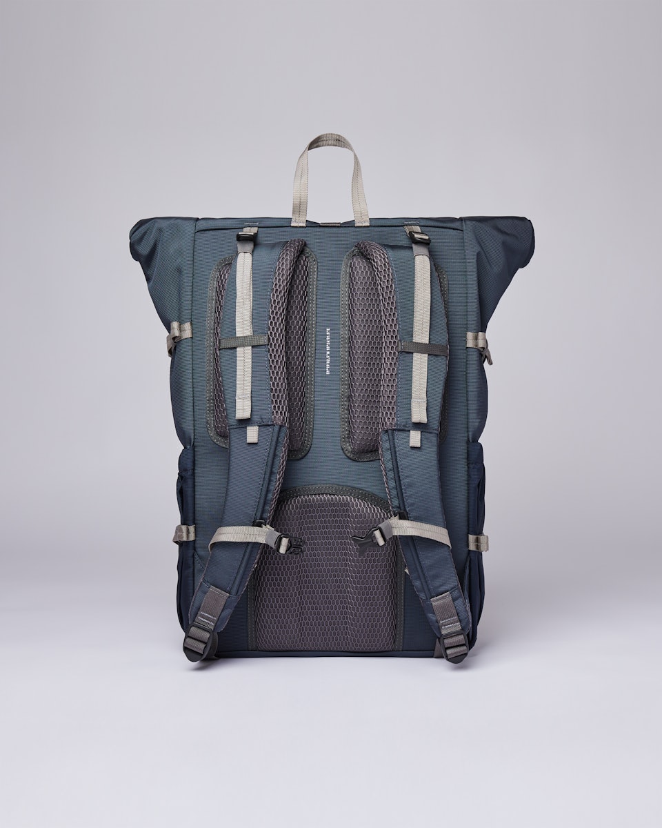 Forest Hike belongs to the category Backpacks and is in color steel blue & navy (3 of 9)