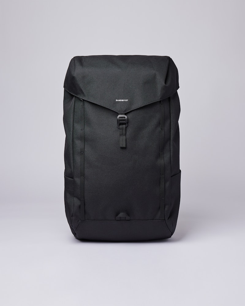 Walter belongs to the category Backpacks and is in color black