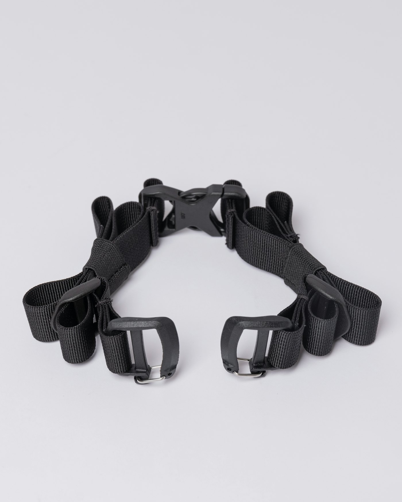 Universal Hip Belt Black is in color black (1 of 1)