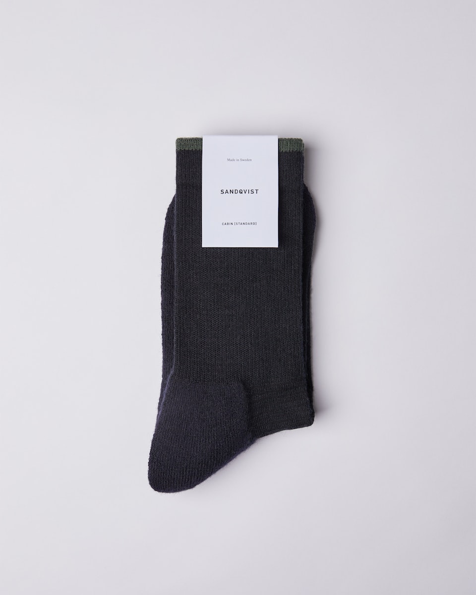 Wool Sock är i färgen svart & grön (1 av 3)
