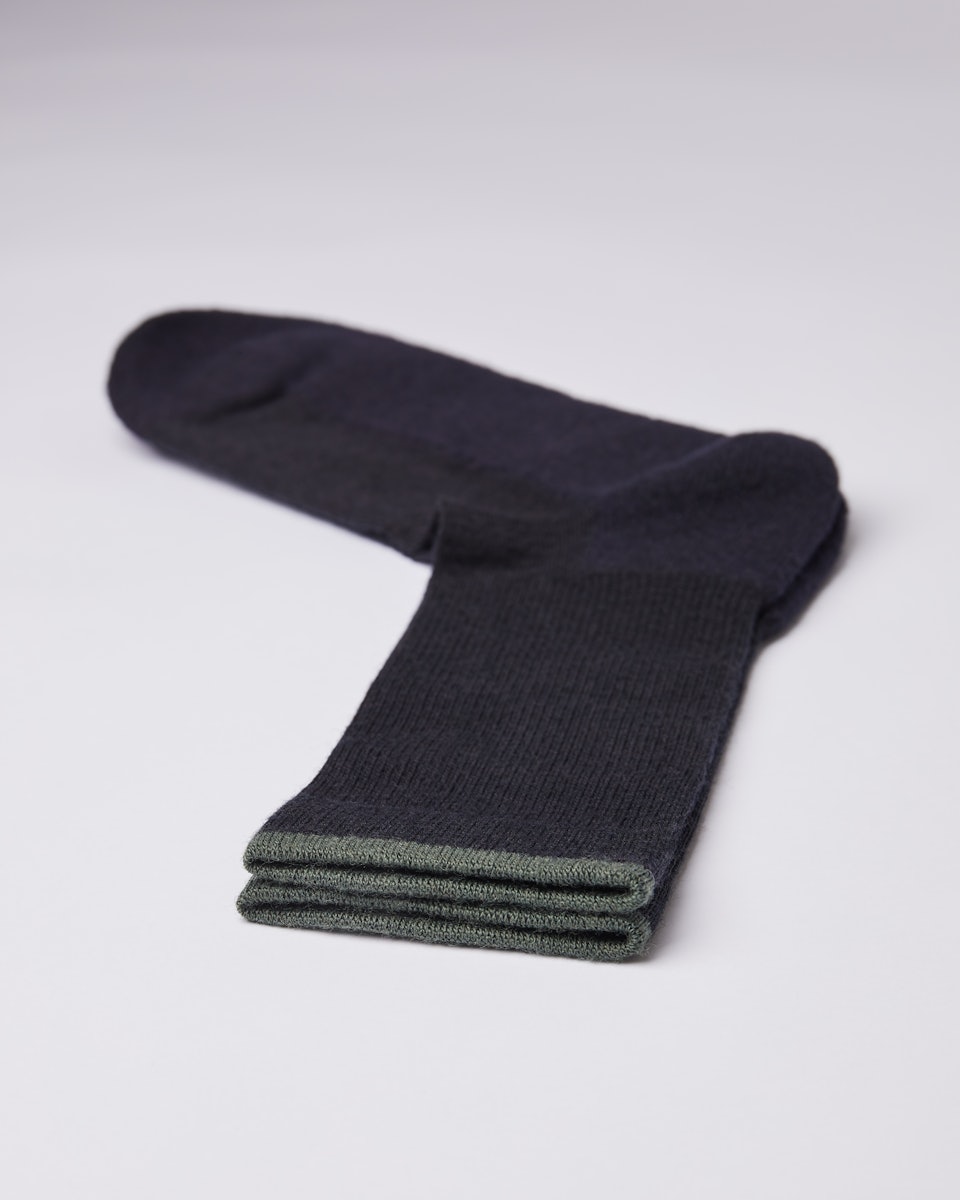 Wool Sock är i färgen svart & grön (2 av 3)