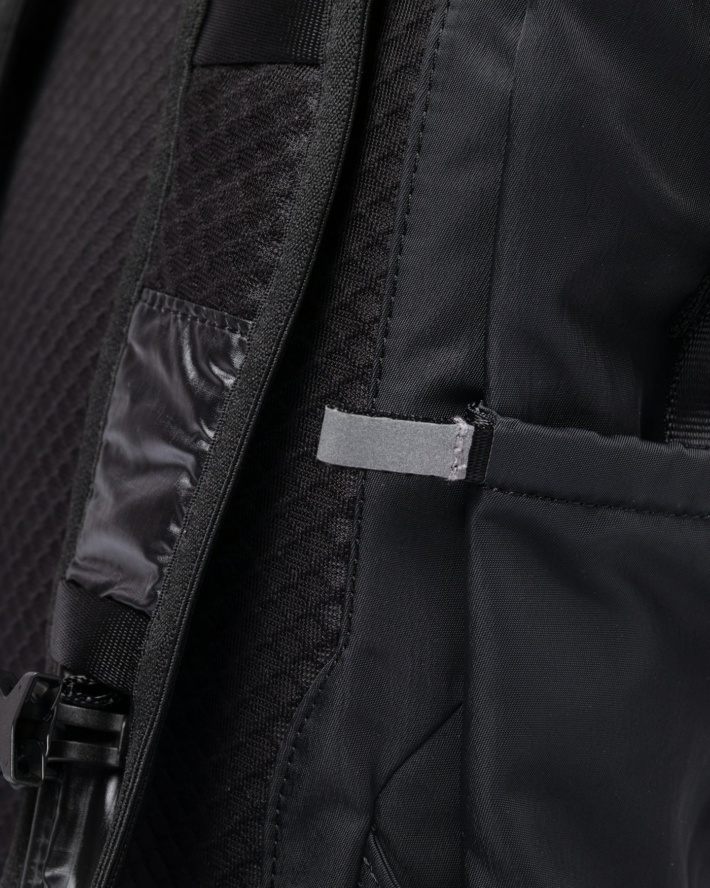 Noa est en couleur noir (7 de 12)