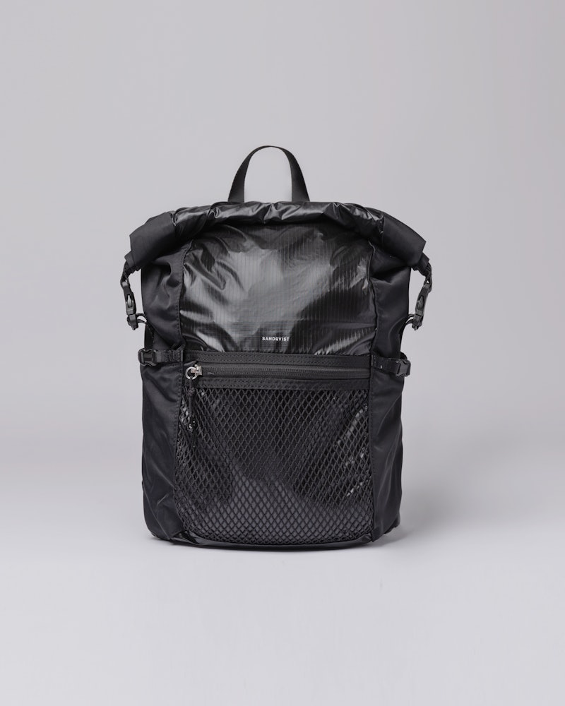 Noa appartient à la catégorie Backpacks et est en couleur black