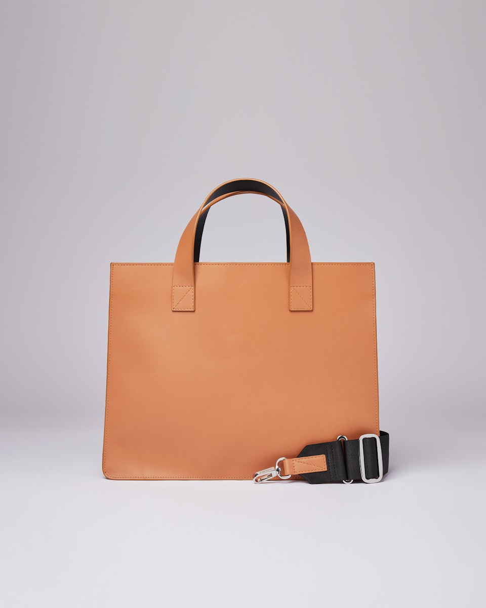 Edie belongs to the category Tote bags and is in color toffee (3 of 7)