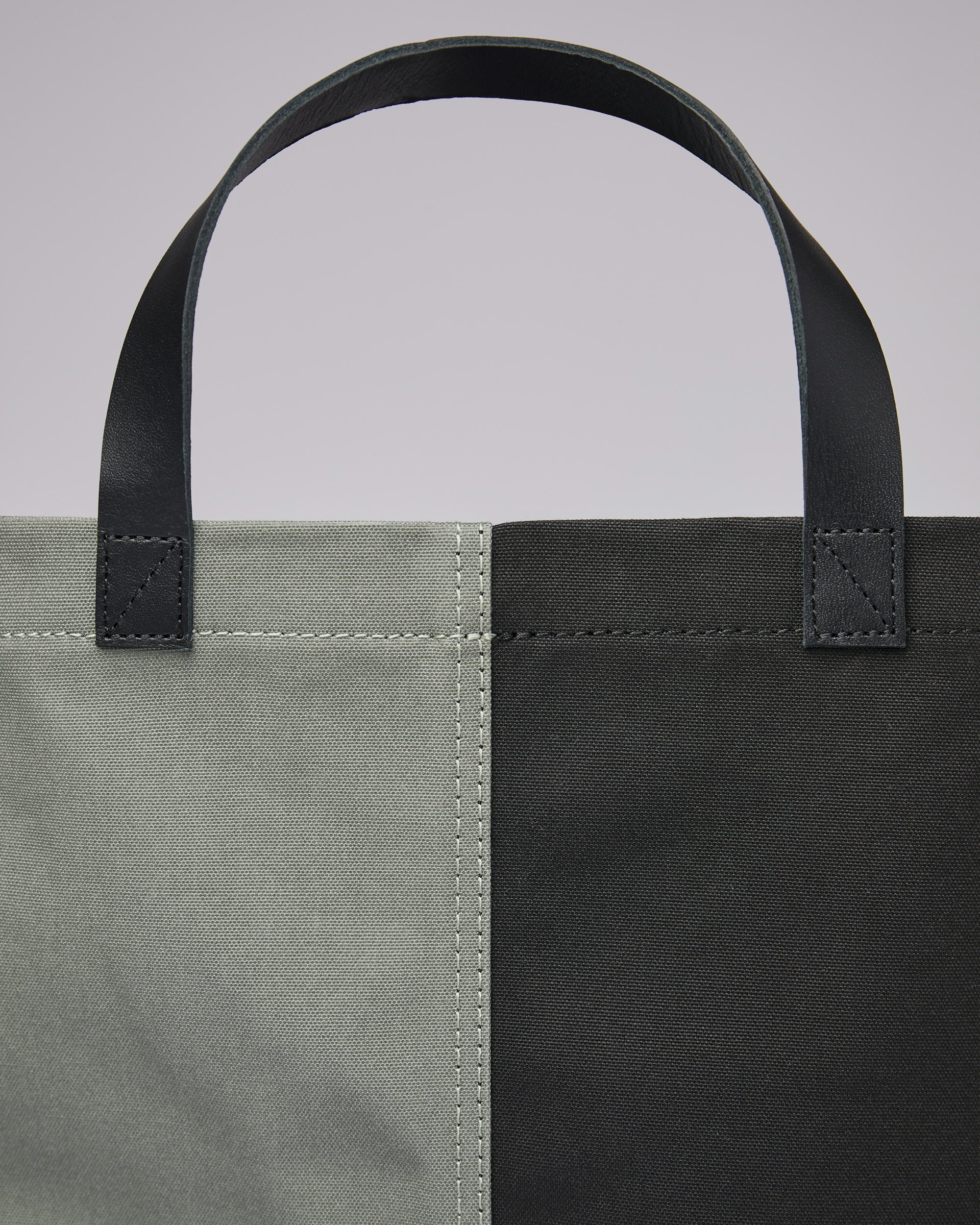 Frankie belongs to the category Tote bags and is in color black & dusty green (2 of 7)