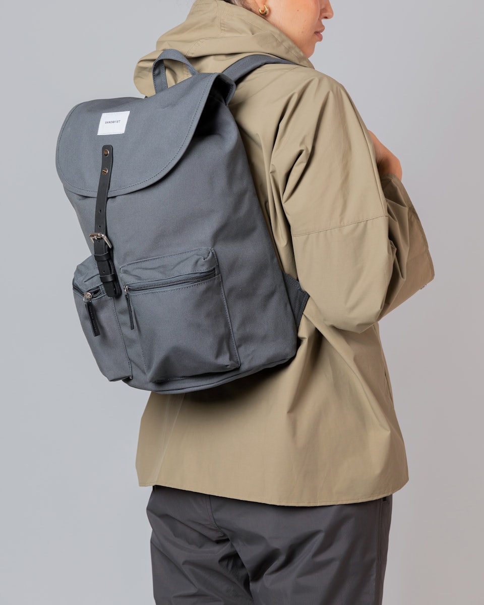 Roald belongs to the category Backpacks and is in color dark slate (6 of 6)