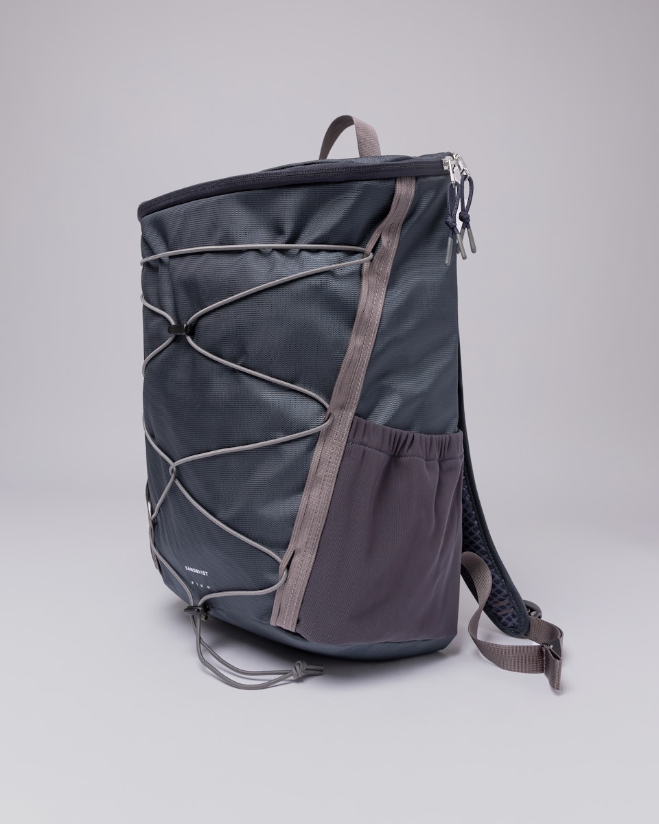 Creek Hike belongs to the category Backpacks and is in color steel blue & navy (4 of 9)