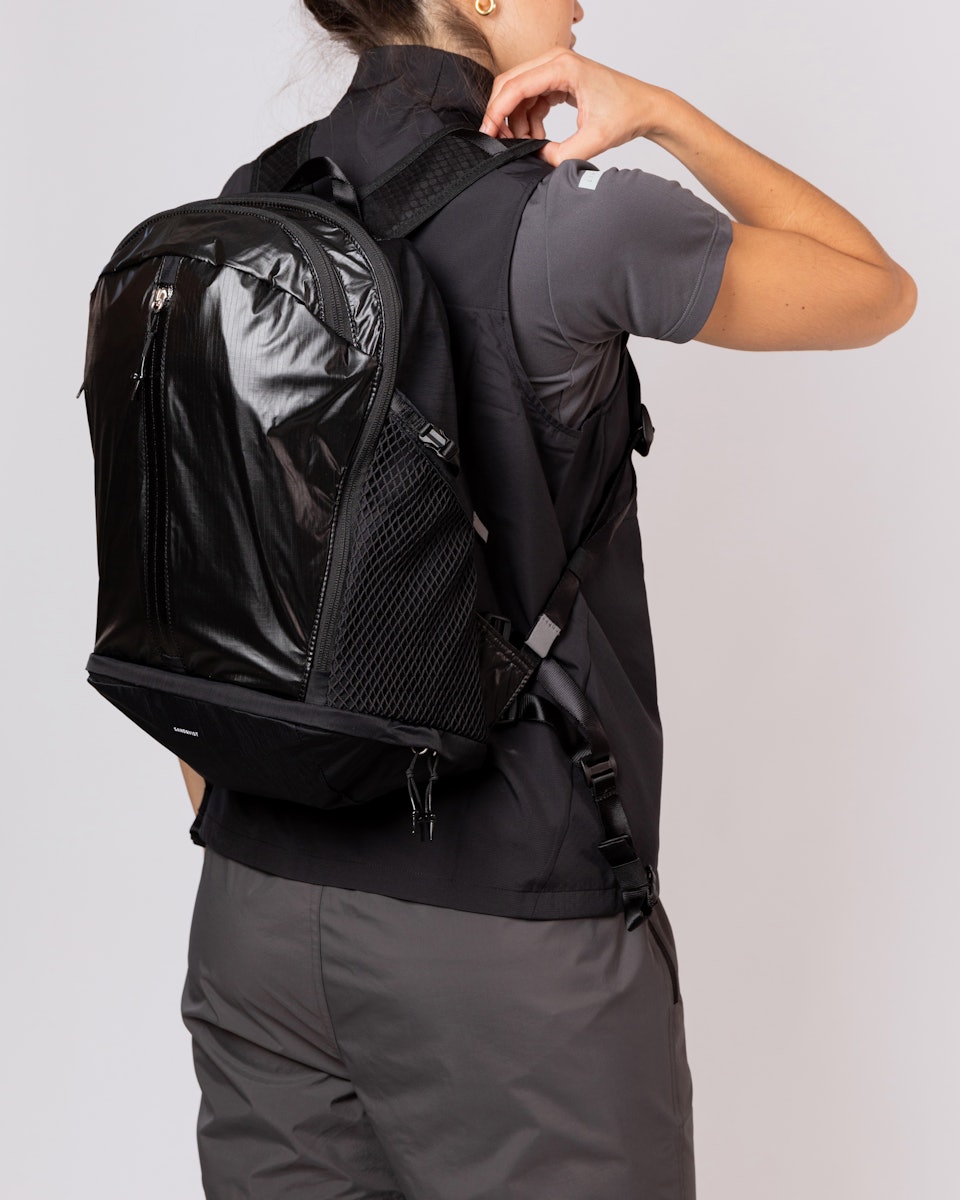Bo belongs to the category Backpacks and is in color black (8 of 8)