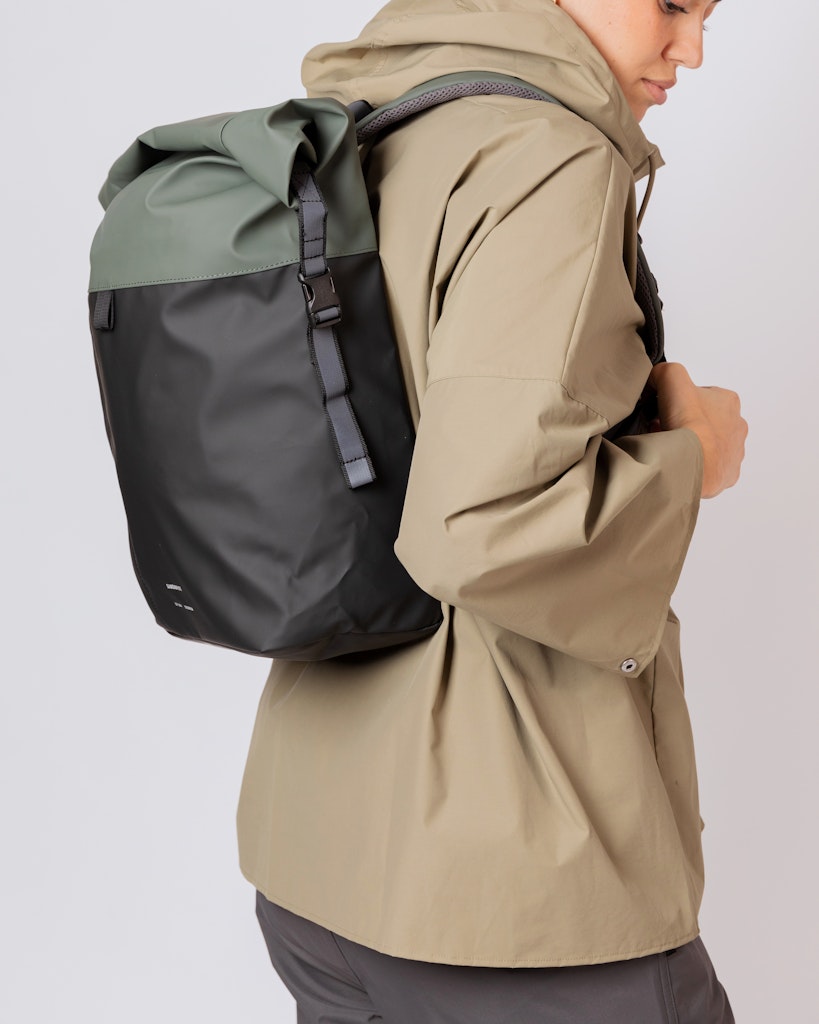 Konrad - Backpack - Multi Black Lichen Green | Sandqvist 6