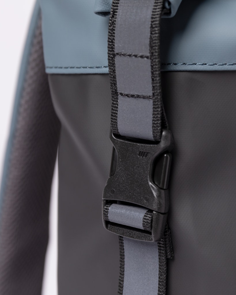 Konrad - Backpack - Multi Black Steel Blue | Sandqvist 3