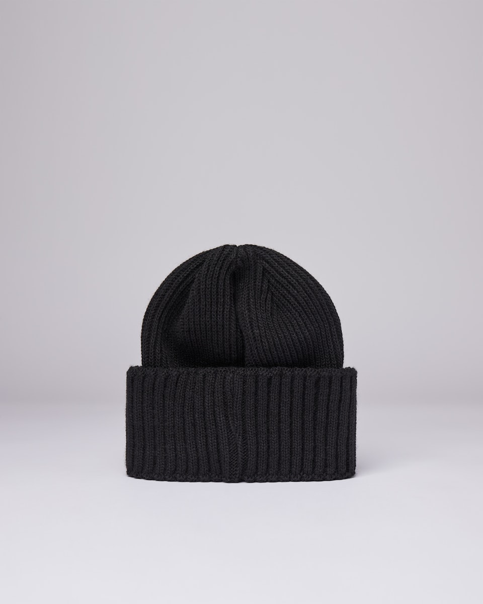 Knitted cap belongs to the category Items and is in color black (3 of 3)