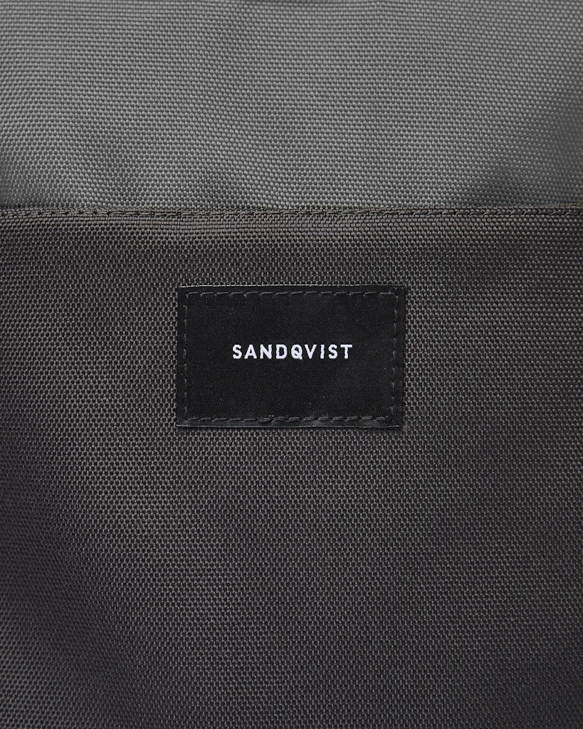 Ilon - Backpack - Multi dark | Sandqvist 1
