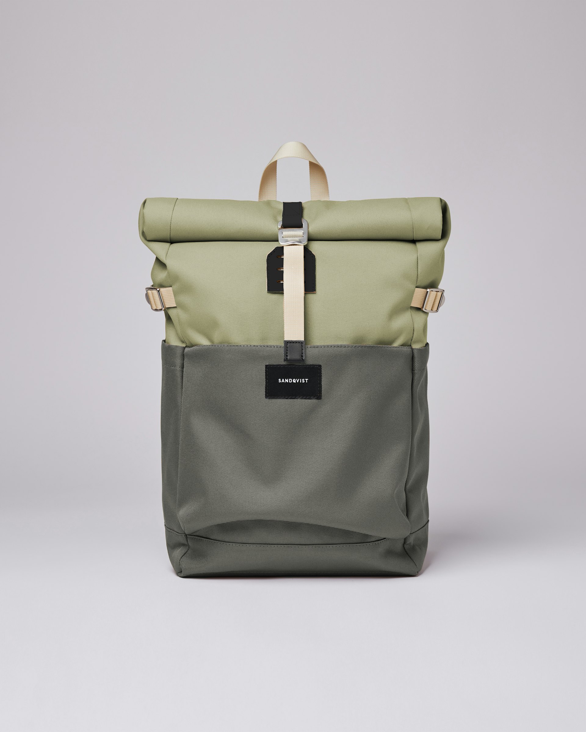 Ilon gehört zur kategorie Backpacks und ist farbig dew green