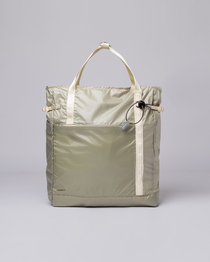 Viggo appartient à la catégorie Backpacks et est en couleur pale birch