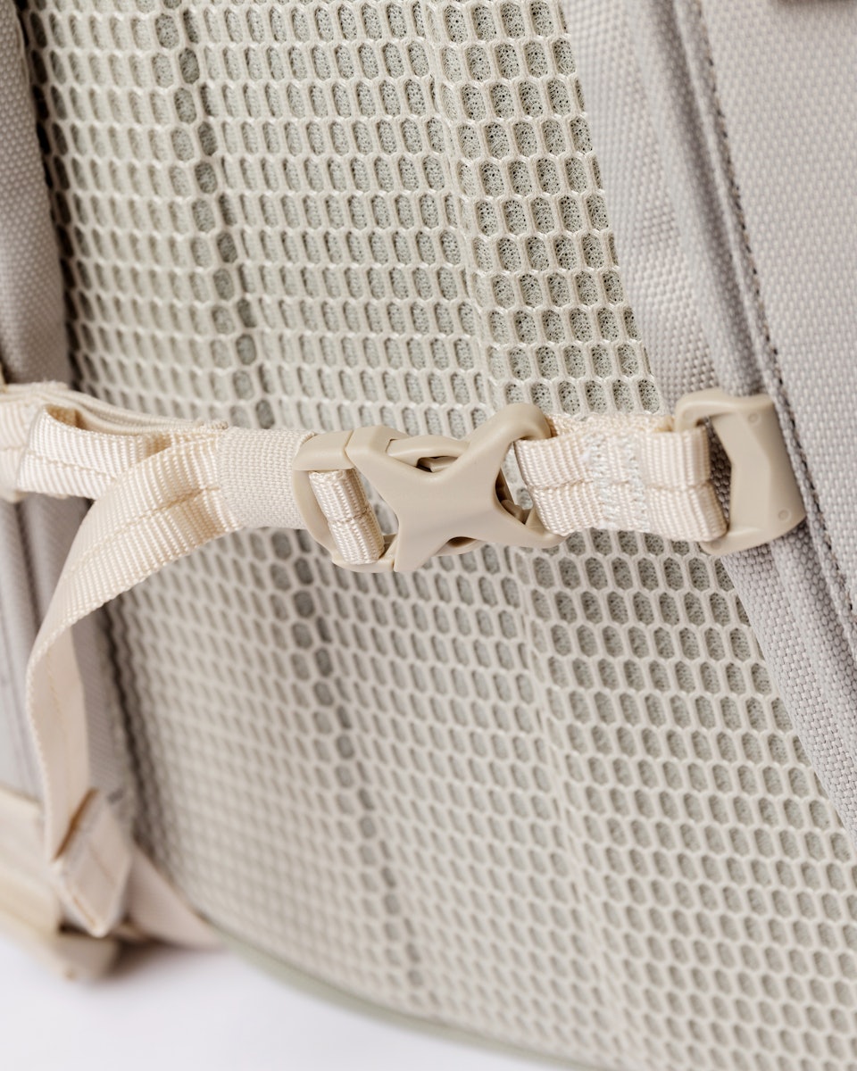 Arvid belongs to the category Backpacks and is in color pale birch light & pale birch dark (5 of 7)