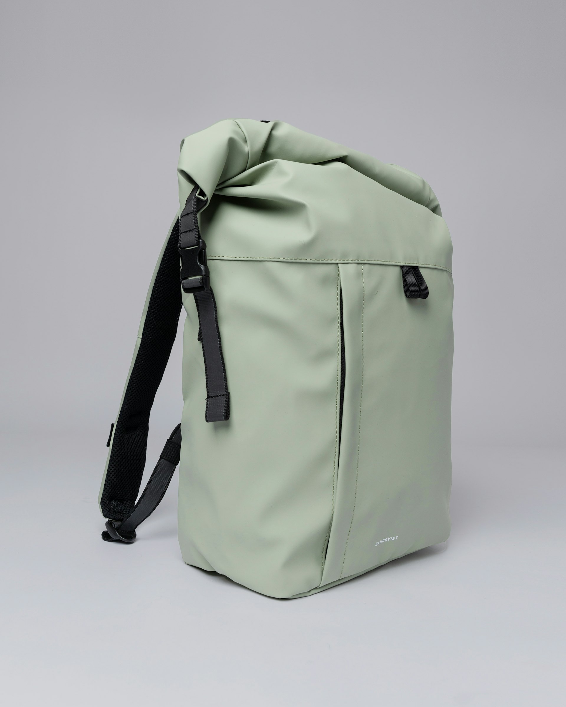 Konrad belongs to the category Backpacks and is in color dew green (3 of 5)