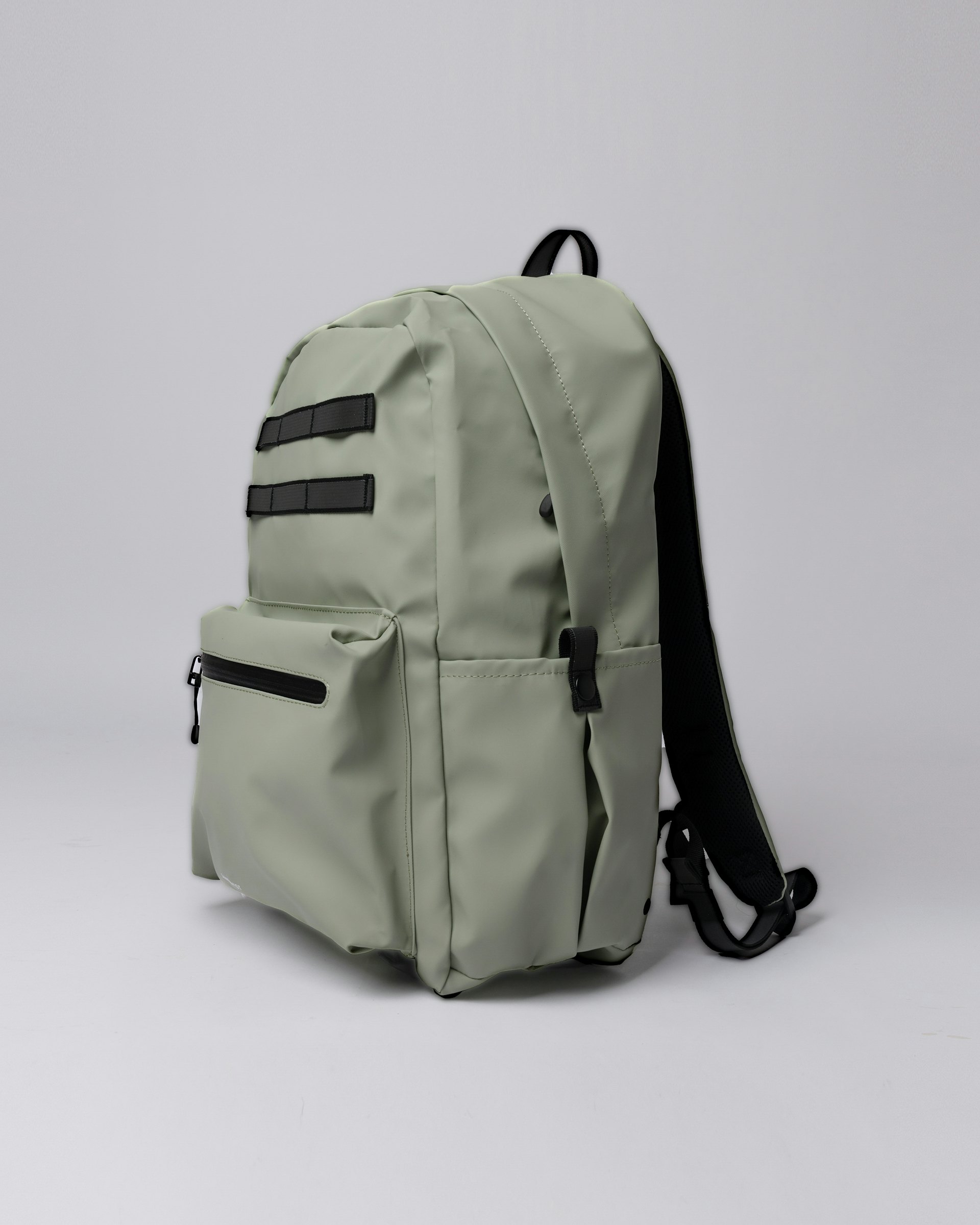Alvar belongs to the category Backpacks and is in color dew green (4 of 6)