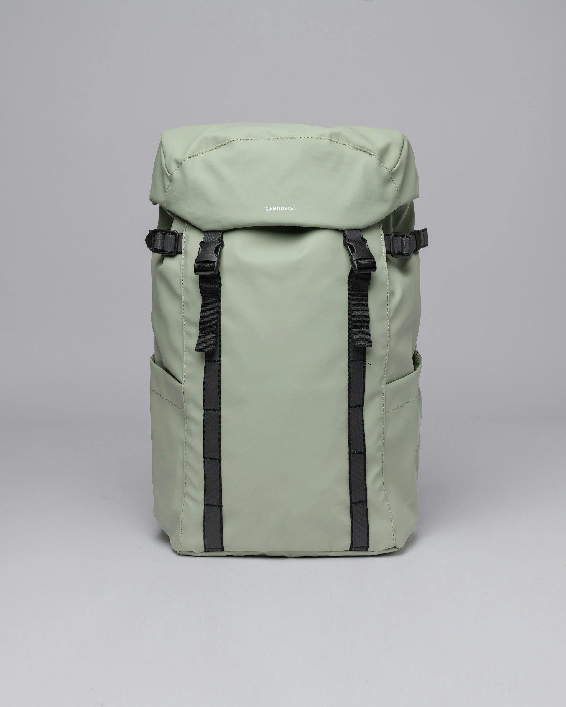 Jonatan belongs to the category Backpacks and is in color dew green