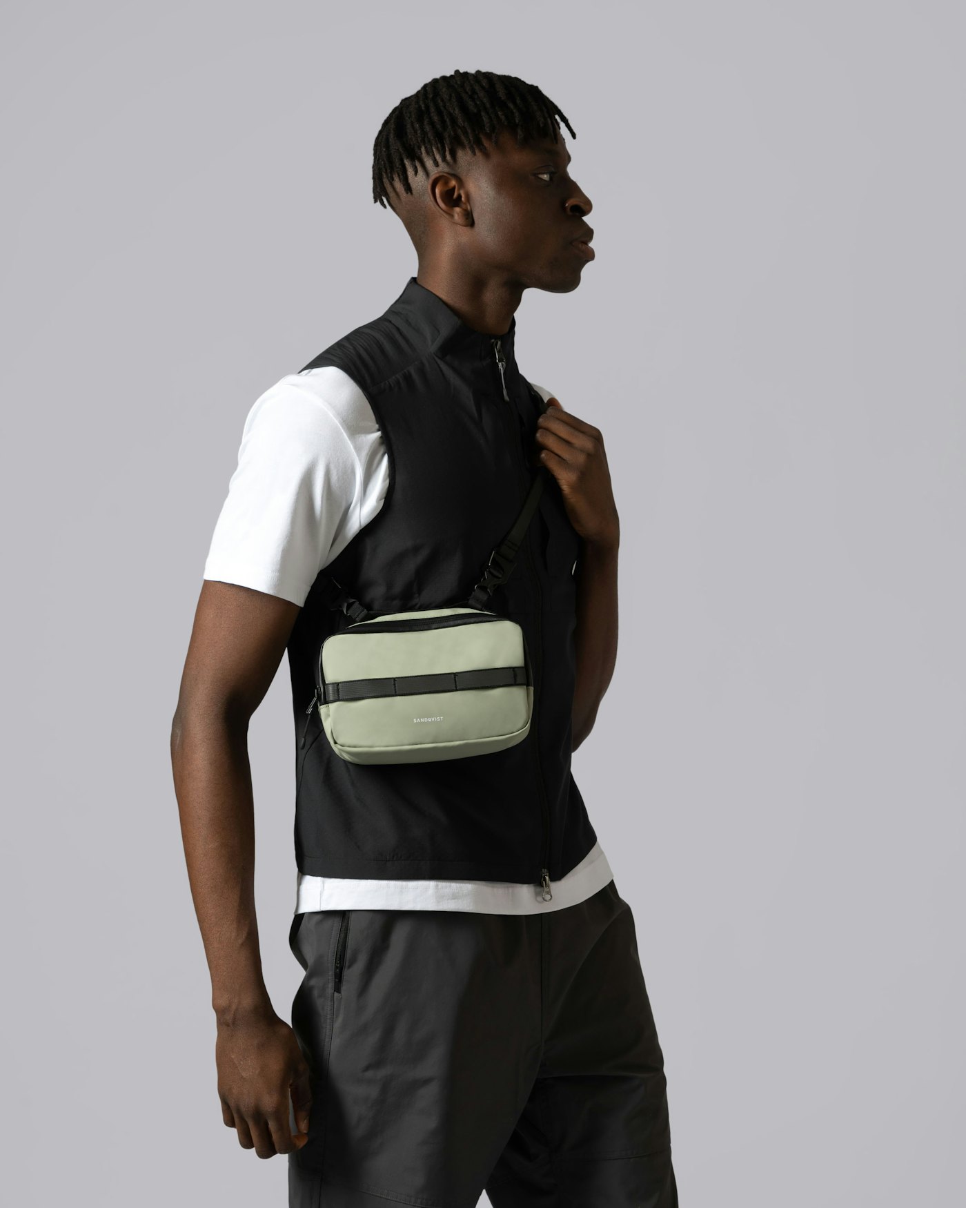 Uno är i färgen dagg-grön (6 av 7)