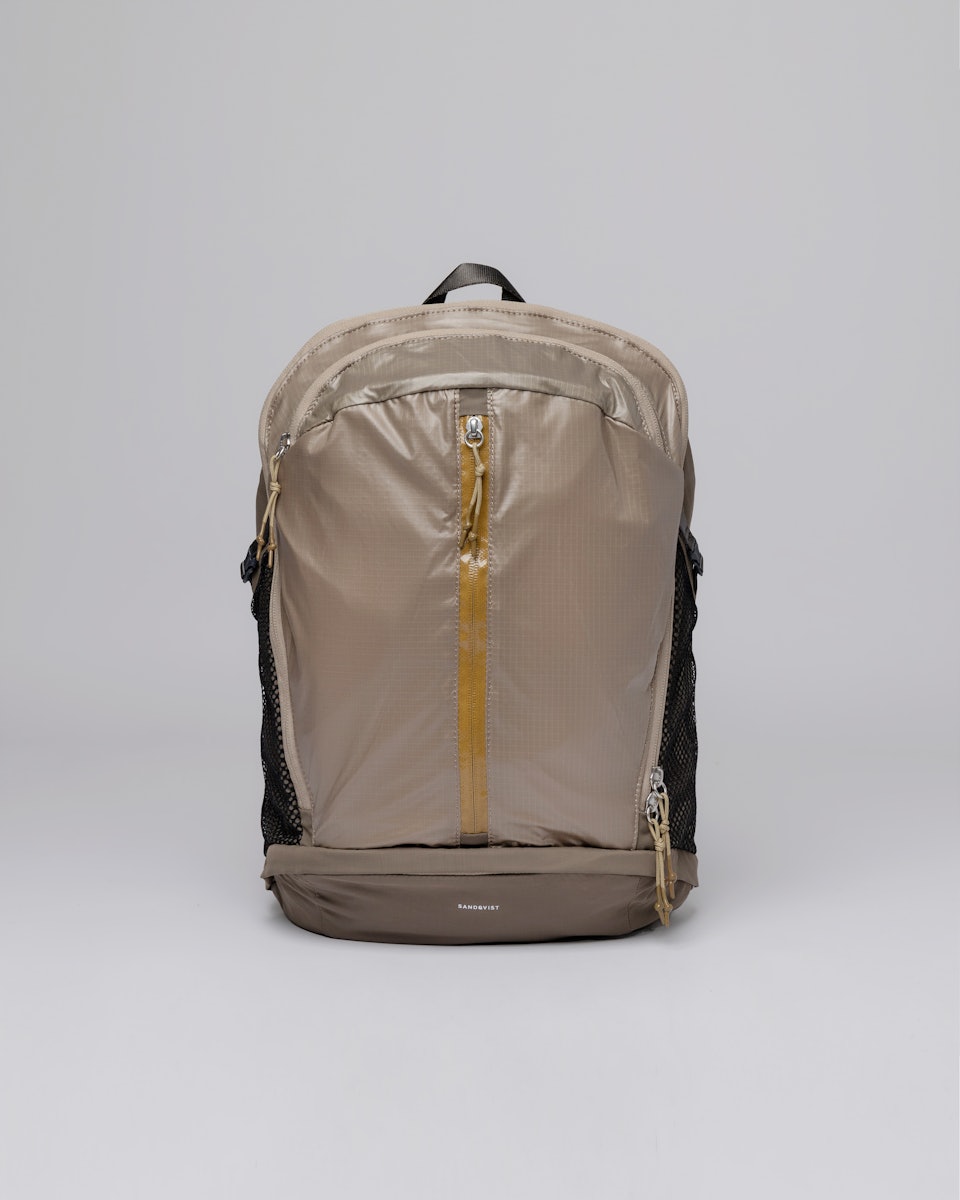 Bo belongs to the category Backpacks and is in color multi fog light & multi fog dark (1 of 6)