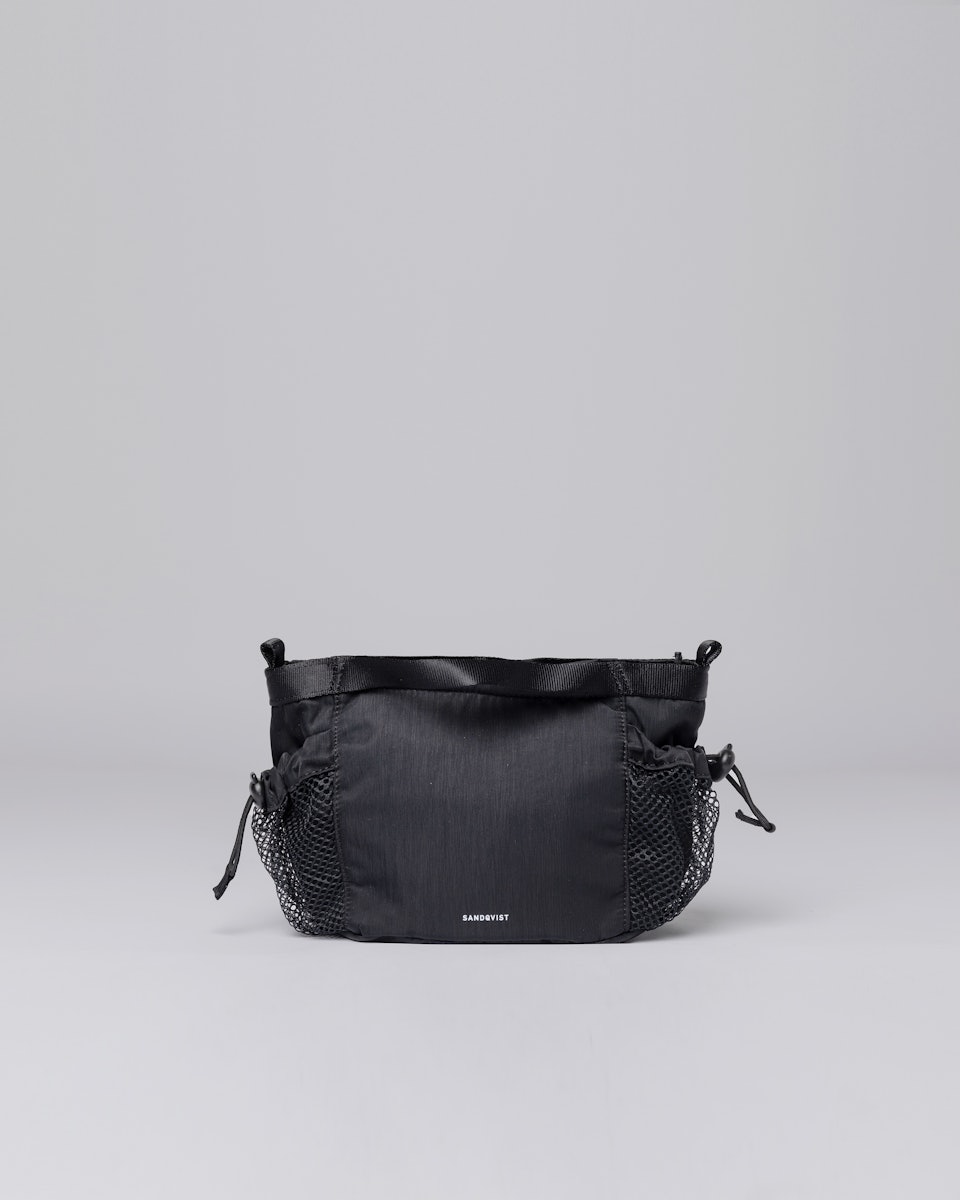 Stevie belongs to the category Shoulder bags and is in color black (1 of 6)