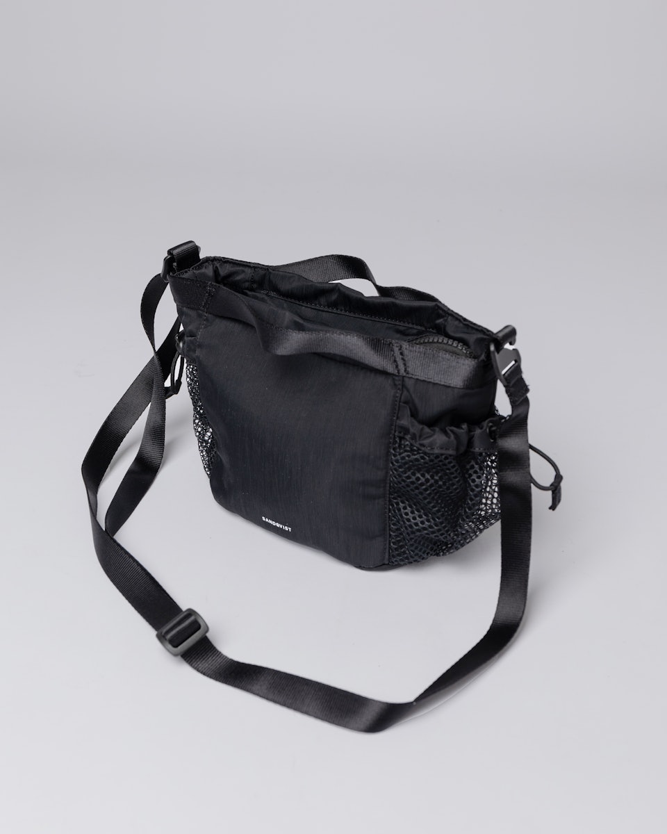 Stevie belongs to the category Shoulder bags and is in color black (3 of 7)