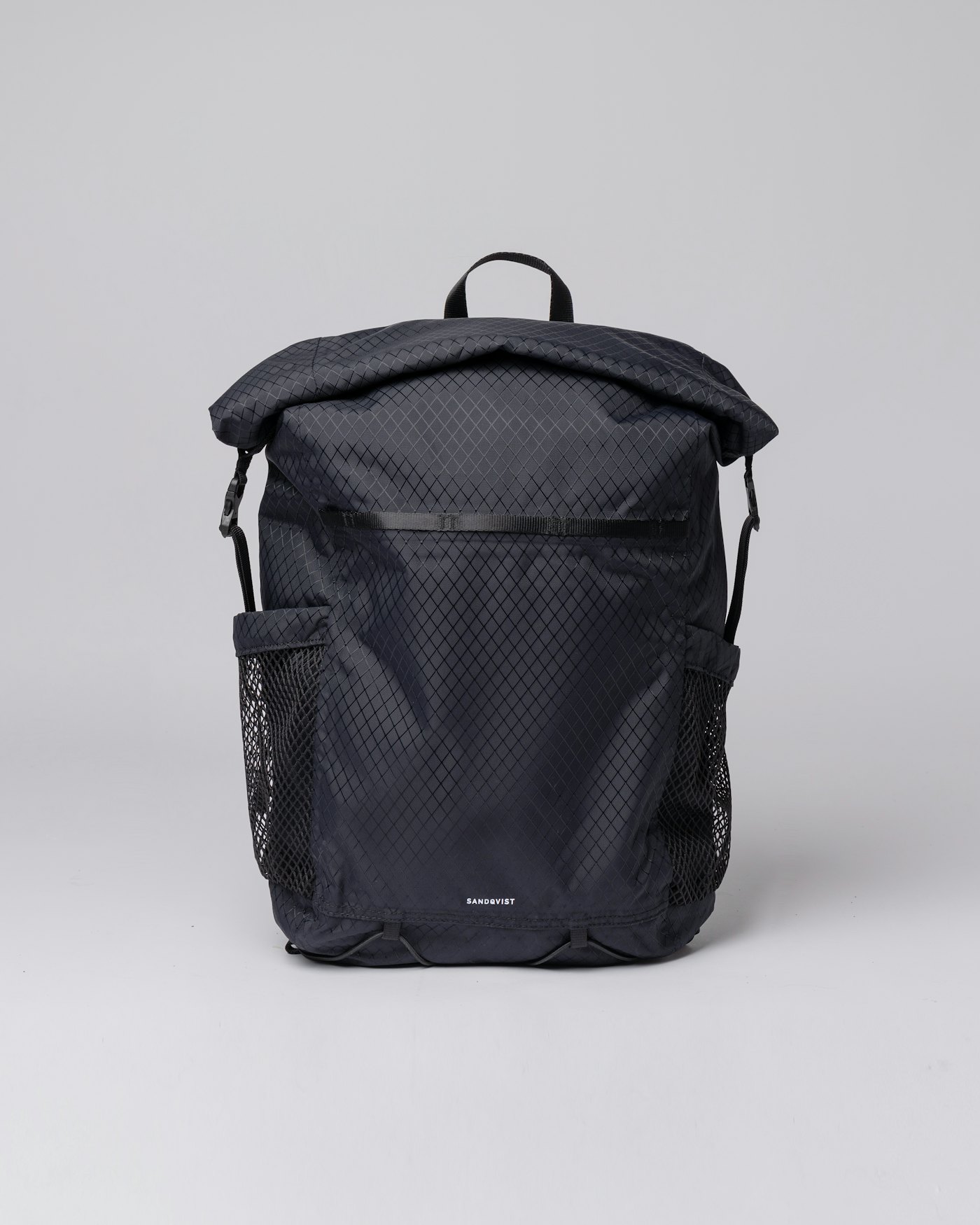 Nils is in color black (1 of 8)