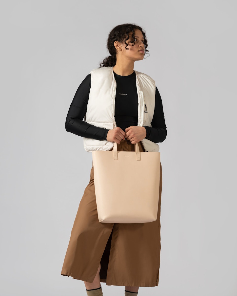 Gerry belongs to the category Tote bags and is in color natural leather (5 of 5)