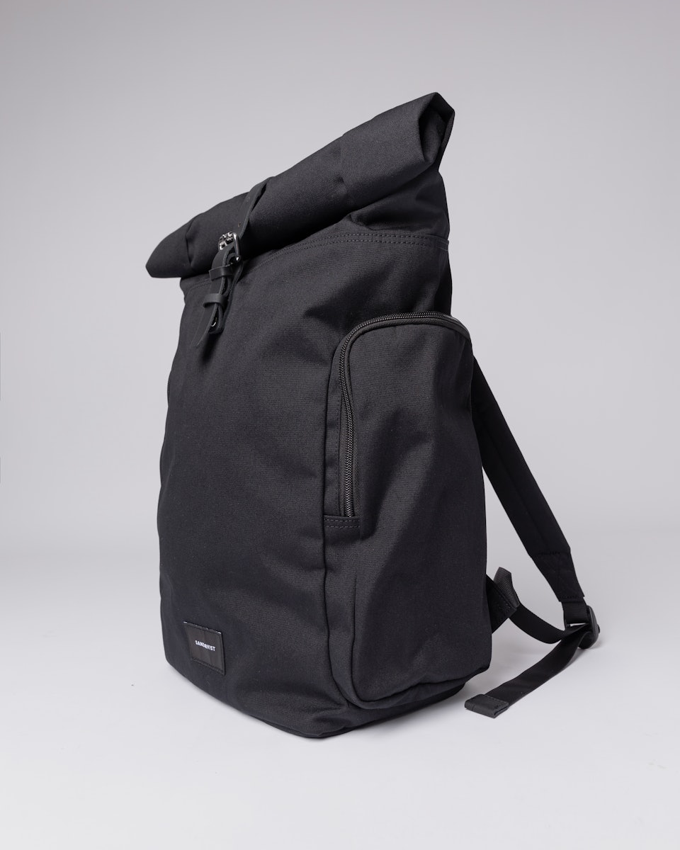 Axel belongs to the category Backpacks and is in color black (4 of 5)