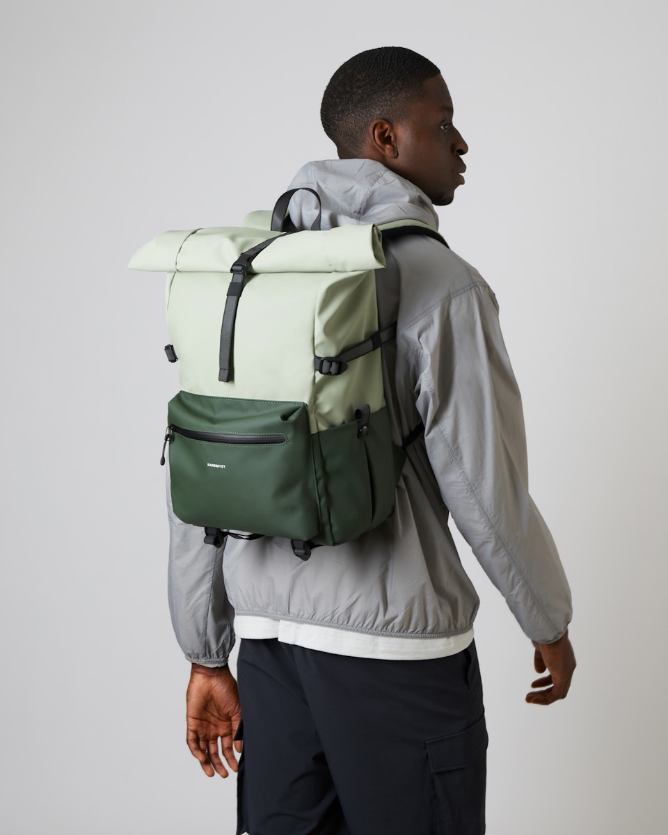 Ruben 2.0 belongs to the category Backpacks and is in color multi green (6 of 7)