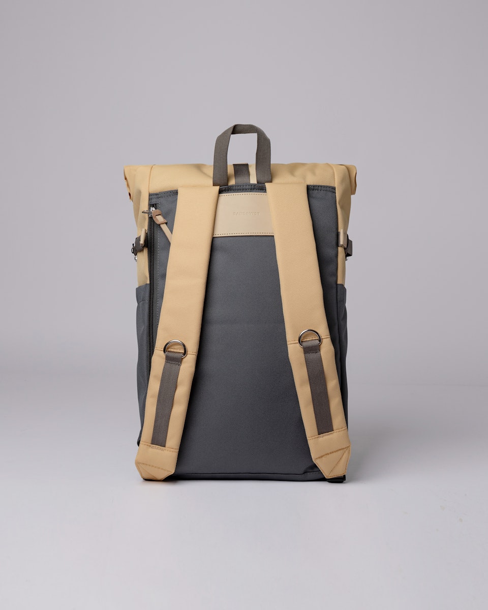 Ilon belongs to the category Backpacks and is in color multi wheat (4 of 9)